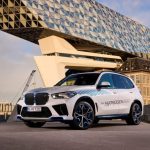 수소차의 새로운 전성기, BMW가 바꾼 공간의 정의