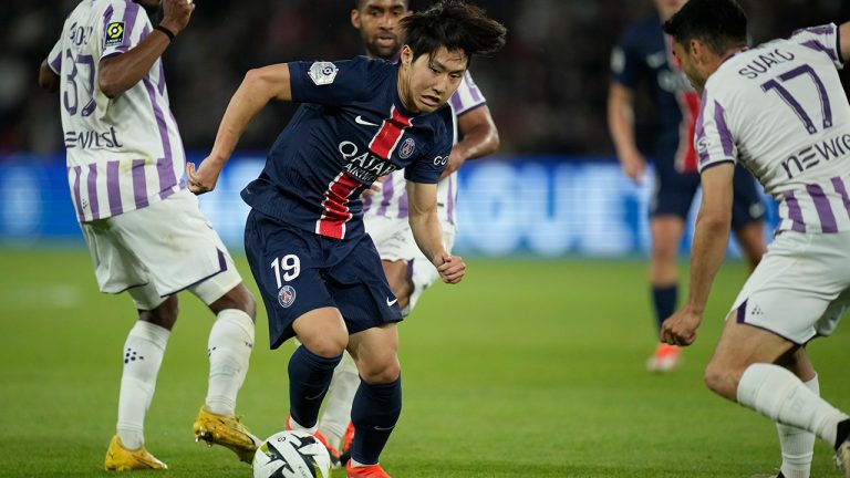 이강인, 드디어 터진 멀티포인트: PSG의 우승 카운트다운과 팬들의 열기