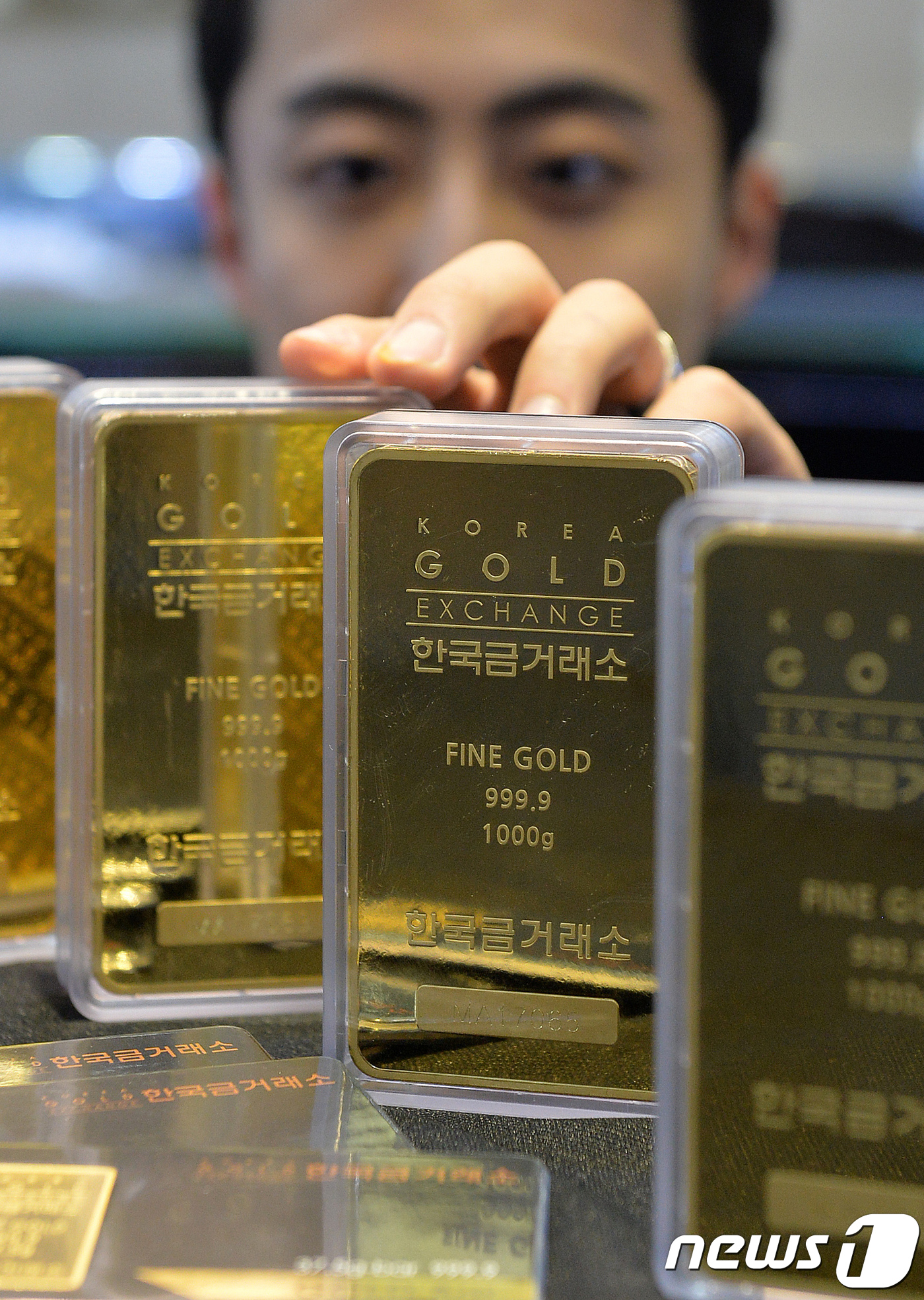 금, 미국 국채를 제치고 세계 최대 외환보유자산으로 등극한 이유