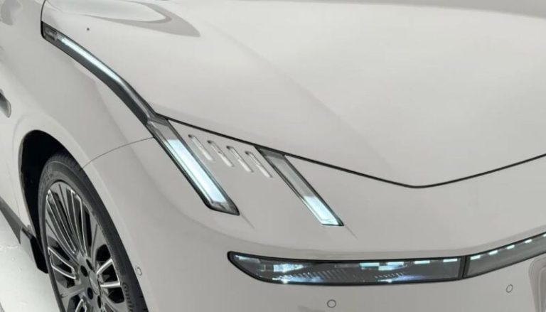 중국 프리미엄 전기차의 진화, 지커와 링크앤코가 보여주는 2026 모빌리티의 새로운 지평