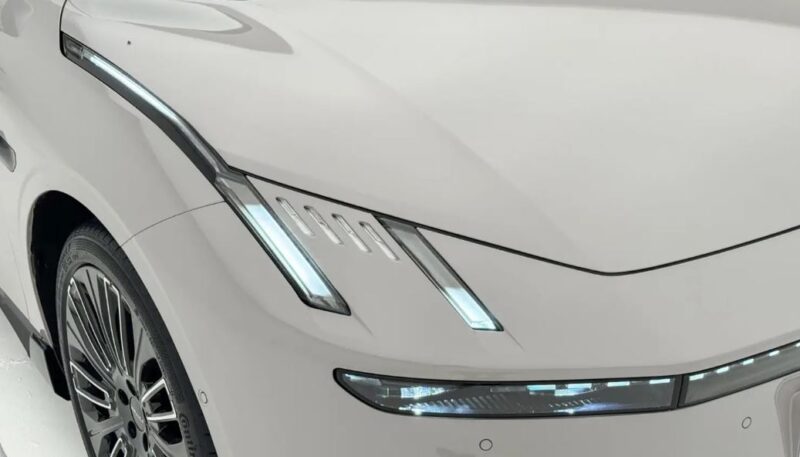 중국 프리미엄 전기차의 진화, 지커와 링크앤코가 보여주는 2026 모빌리티의 새로운 지평