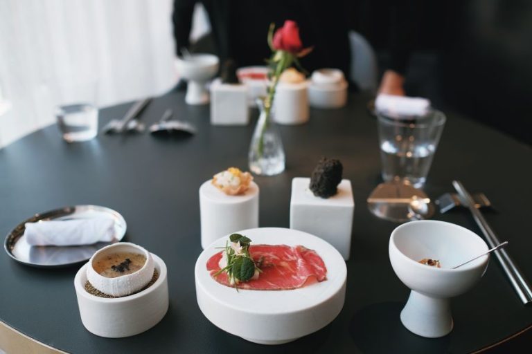 강남 선릉로, 임정식 셰프의 '정식당'에서 본 한국 요리 재해석의 정석