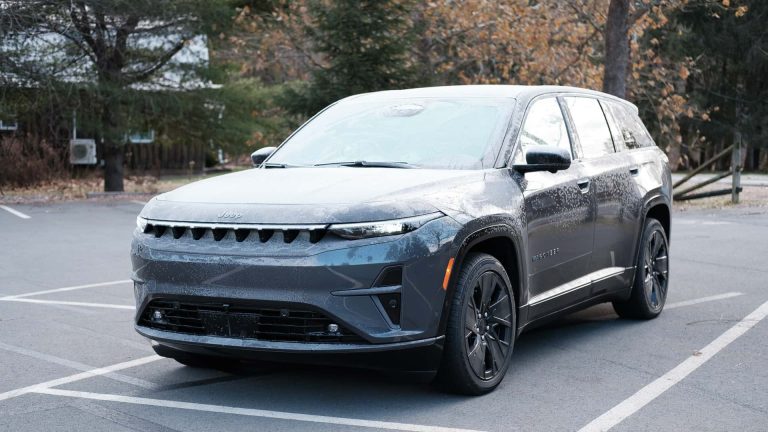 지프 와고니어 S, 2026 년 모델이 사라진 진짜 이유