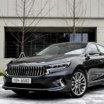 세단의 부활, 왜 지금 다시 화두가 되는가