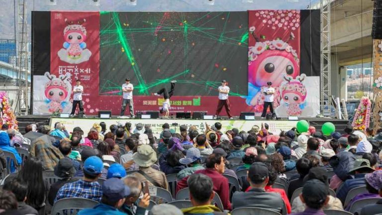 봄의 시작, 낙동강변에서 만나다. 2026 강서 낙동강 30리 벚꽃축제 현장 미리보기