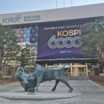 한 달 새 판도 뒤집힌 한국 증시, AI 반도체가 만든 8위의 기적