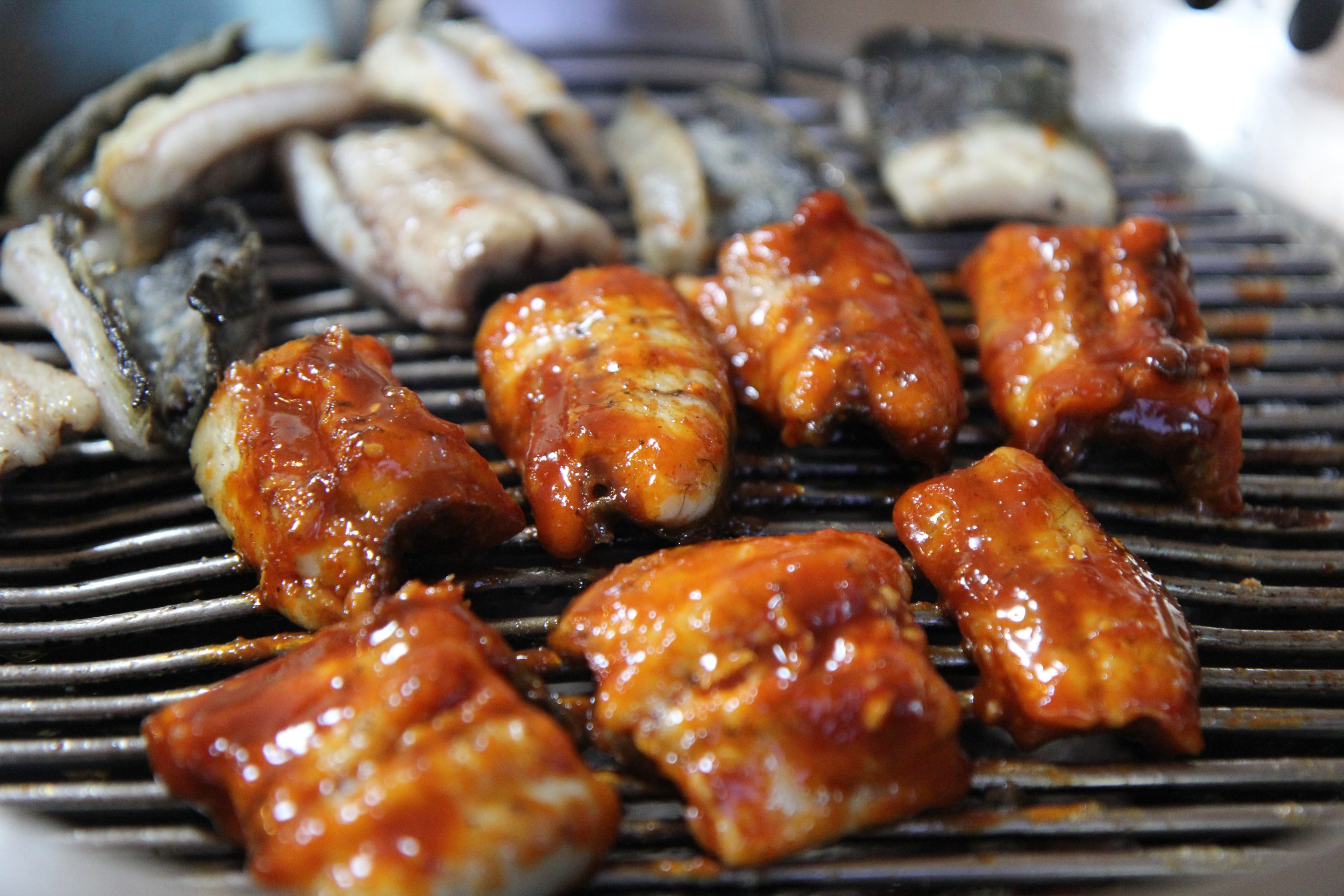 서초 방배동 장어 전문점 송강, 정통 먹장어 맛과 오랜 업력이語る