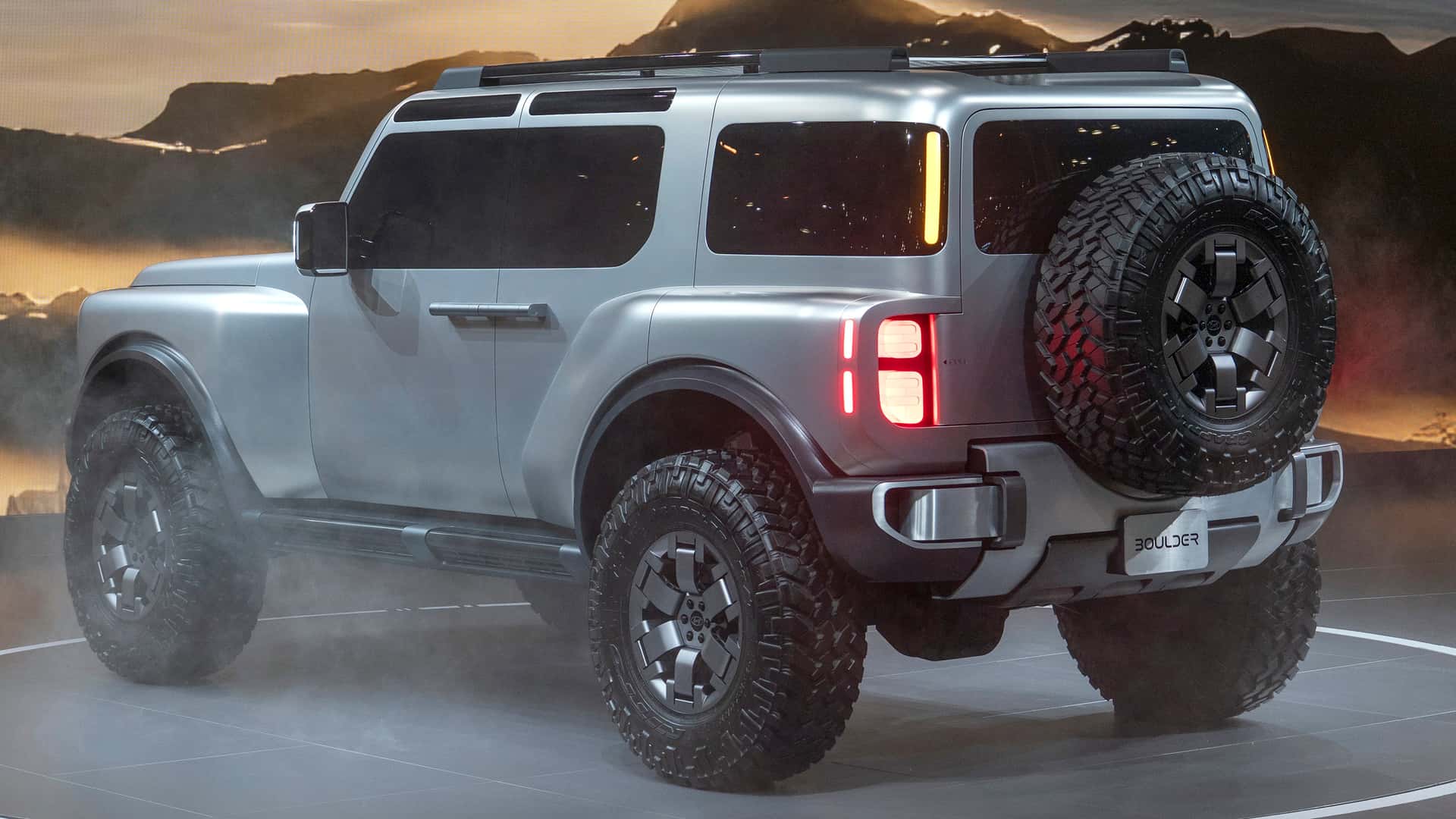 현대차와 제네시스의 2030년 미국 시장 공략전, 58개 모델이 말해주는 변화의 신호