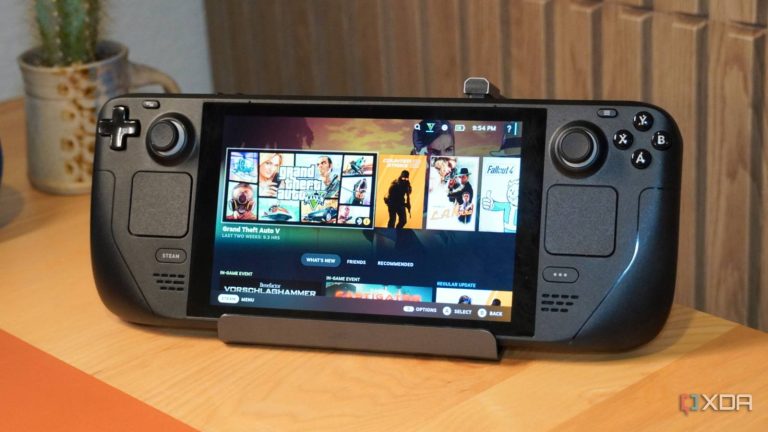 스팀이 압도적인 이유: 단순한 게임 스토어를 넘어선 생태계의 힘