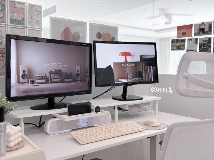 홈오피스 효율화의 새로운 기준, 높이 조절형 듀얼 모니터 받침대의 부상