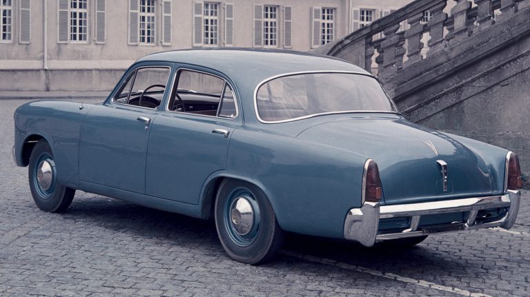 포르쉐의 숨겨진 역사: 스투드베이커를 위한 세단 프로젝트와 존 Z. 델로레안의 역할