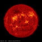 우주를 집으로: NASA 의 실시간 태양과 달을 보는 새로운 방식