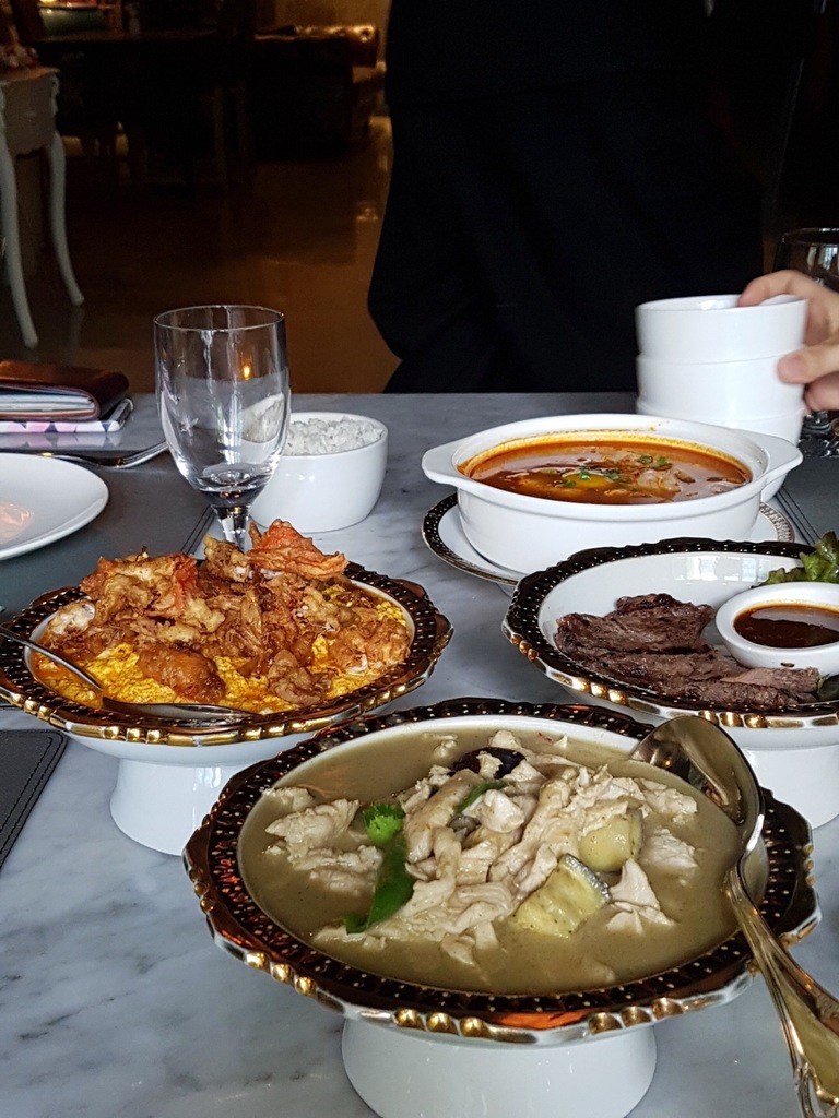 한남동에서 만나는 현대적 태국 퀴진, 까타 한남