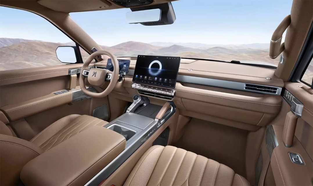 랜드로버의 전설, '프리랜더'가 중국에서 전기차로 부활하다