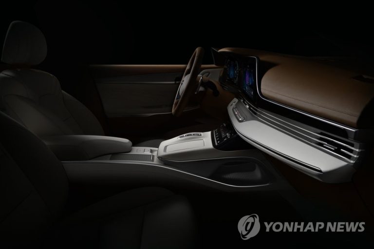 현대차 그랜저의 진화, 왜 지금 주목받는가