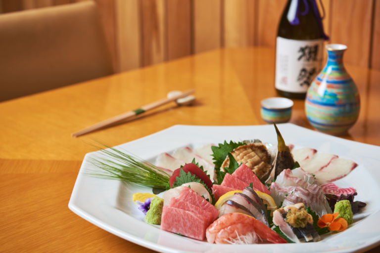 서울 중구, 도심 위에서 즐기는 계절의 맛: 롯데호텔 모모야마