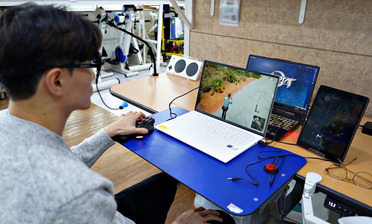 밸런스 해치지 않고 장애인 게이머를 돕는 게임의 새로운 기준이 뜨고 있다