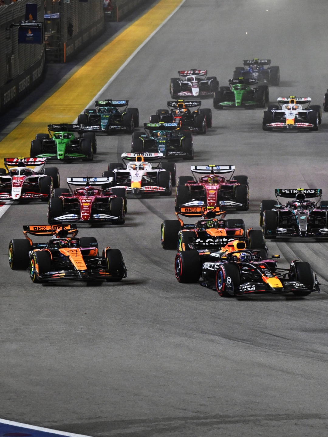 F1, 2030 년 V8 엔진 복귀 선언: 단순화와 사운드의 귀환
