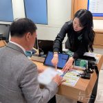 방미통위원장의 '계약서 직접 작성'이 드러낸 통신비 투명성 공백