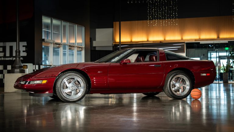 마이클 조던의 1993 쉐보레 코르베트 ZR-1, 코르베트 박물관으로 가는 이유