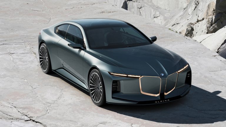 BMW 의 과감한 변신, 왜 지금 'Vision K18'과 'Alpina'가 주목받는가