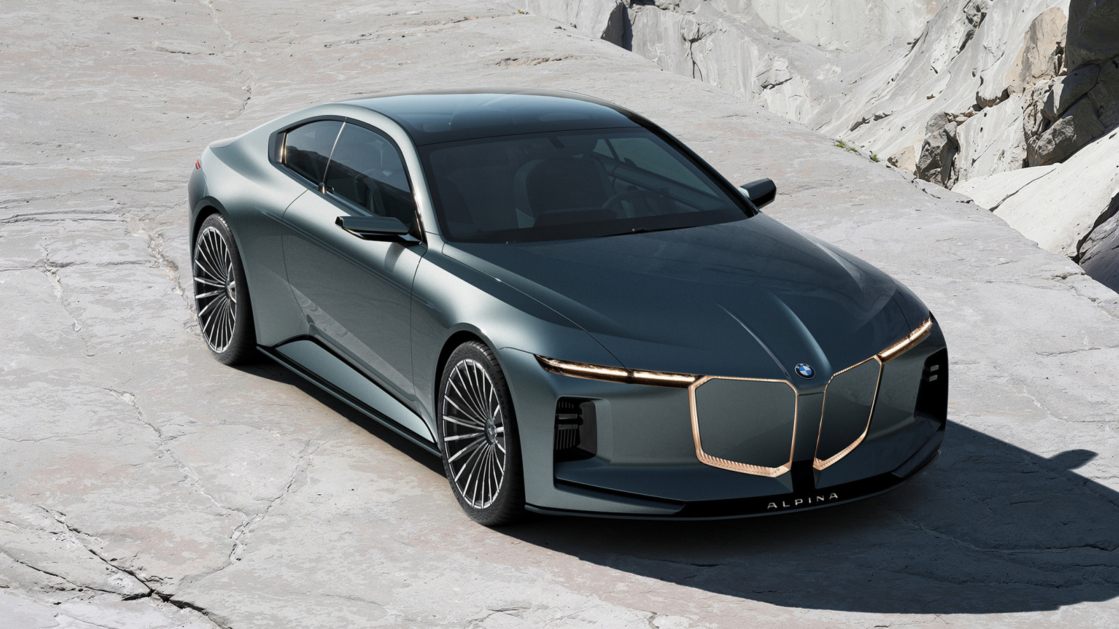 BMW 의 과감한 변신, 왜 지금 'Vision K18'과 'Alpina'가 주목받는가