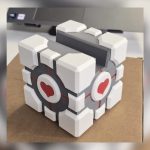 스팀 컨트롤러를 위한 포털 큐브 스탠드, 3D 프린팅으로 구현된 팬의 창의성