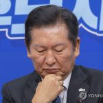 조국 복귀와 민주당 지지율 하락, 지지층의 복잡한 심리와 정치적 재편의 신호