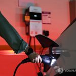고가의 가정용 충전기, 전기차 구매의 필수 조건은 아니다