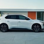 토요타 bZ의 반전, 예상치 못한 주행거리가 증명하는 전기차 시장의 성숙