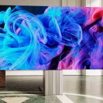 SF 영화 속 장면을 현실로: C Seed와 부가티가 만든 접히는 마이크로 LED TV N1 에디션