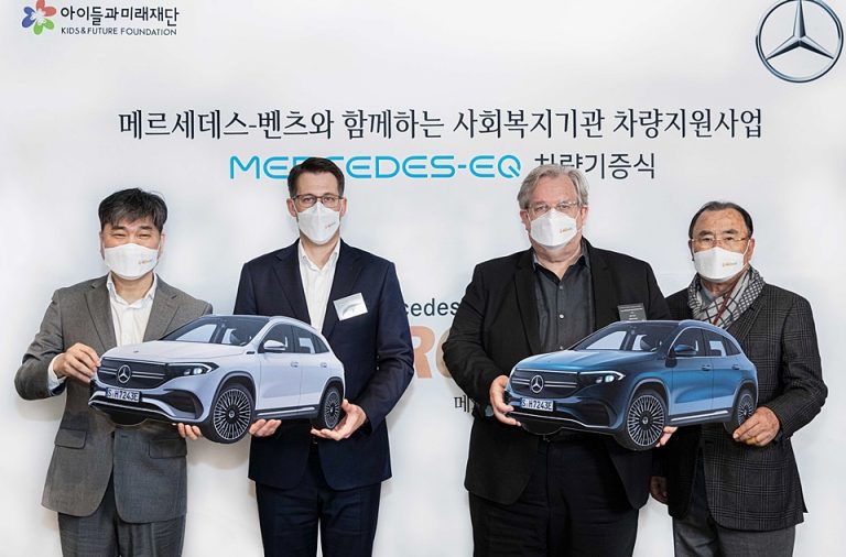 메르세데스-벤츠가 소방서에 전기 SUV를 준 이유, 단순 기증 이상의 의미