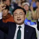 예의가 없어: 글로벌 협력의 거대한 그림자 속에서 사라진 매너