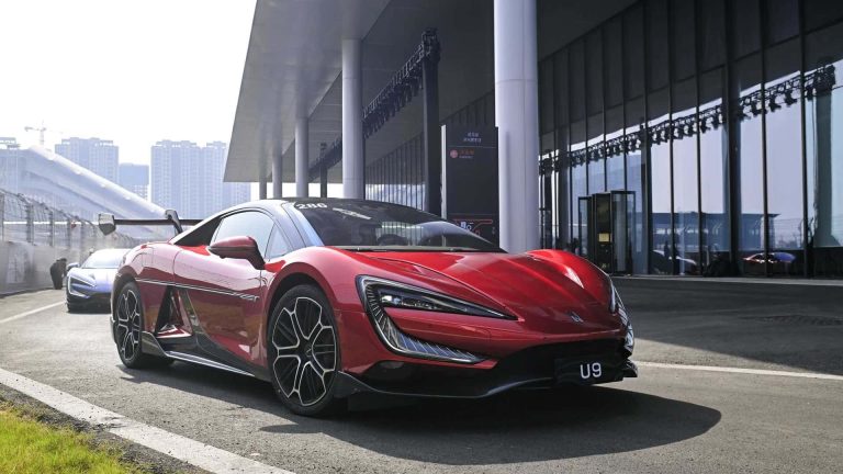 308마일의 기록을 넘어서: BYD 양왕이 다시 속도의 정점을 노리는 이유
