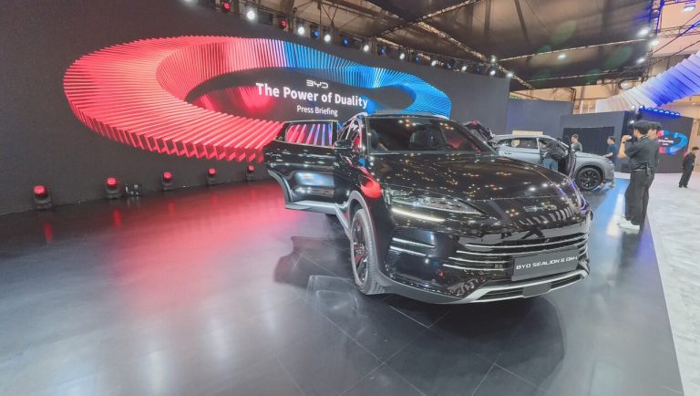 3000만 원대 중형 SUV 시장 뒤흔든 BYD 씨라이언 6 DM-i, 가성비 공략의 정점