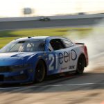 속도계가 사라진 NASCAR, 피트로드에서 시속 100km를 지키는 비결