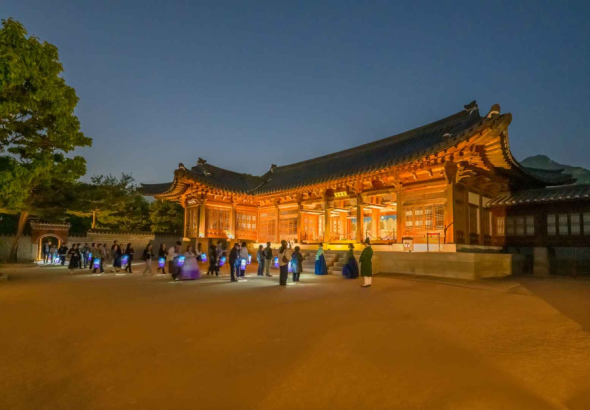 경복궁 별빛야행, 9월 2일부터 10월 24일까지 집옥재 창극과 도슭 반상 운영