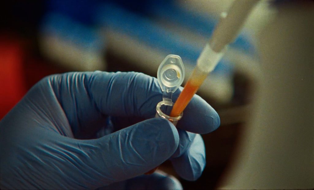 앤트로픽, AI 에이전트로 CRISPR 유사 반복 서열 가진 신규 효소 시스템 발견