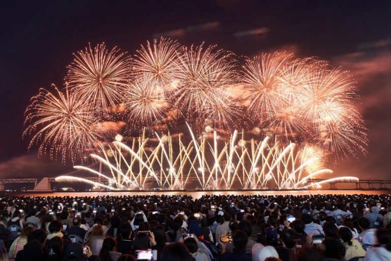 부산불꽃축제 2026년 11월 7일 광안리해수욕장 개최, 21주년 맞아 정교한 연출 예고