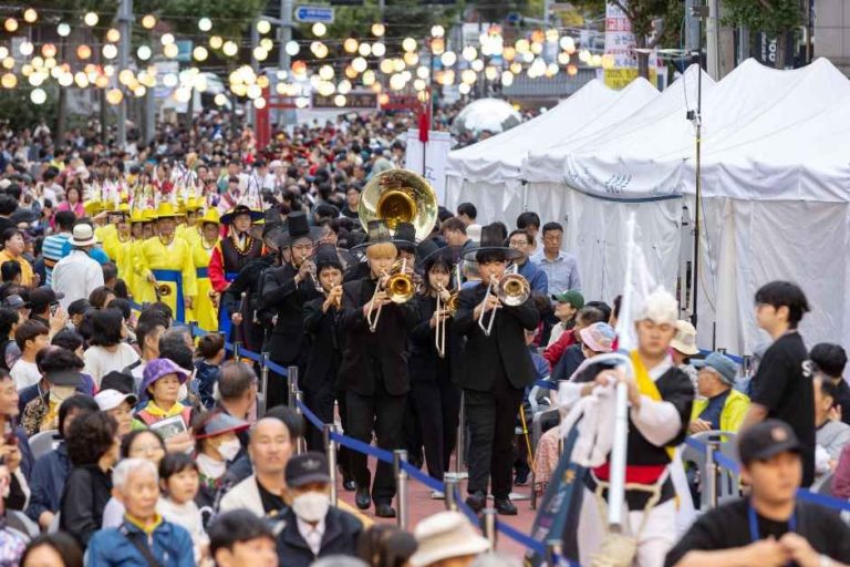 2026 금천시흥행궁문화제, 10월 4일 시흥동 일대에서 정조대왕 능행차 재현