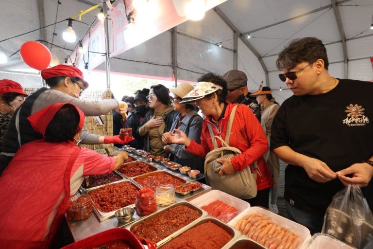 2026 제30회 강경젓갈축제, 10월 15일부터 금강 둔치에서 개최