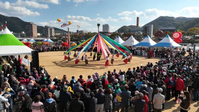 청송사과축제, 11월 4일부터 8일까지 현비암 일원에서 개최